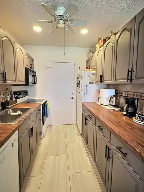 2270 NE 68th St # 1906 — Photo 5