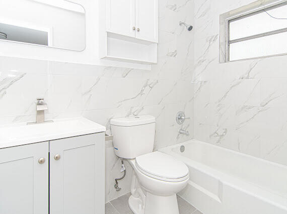1601 SW 11th Court # 16 — Photo 4