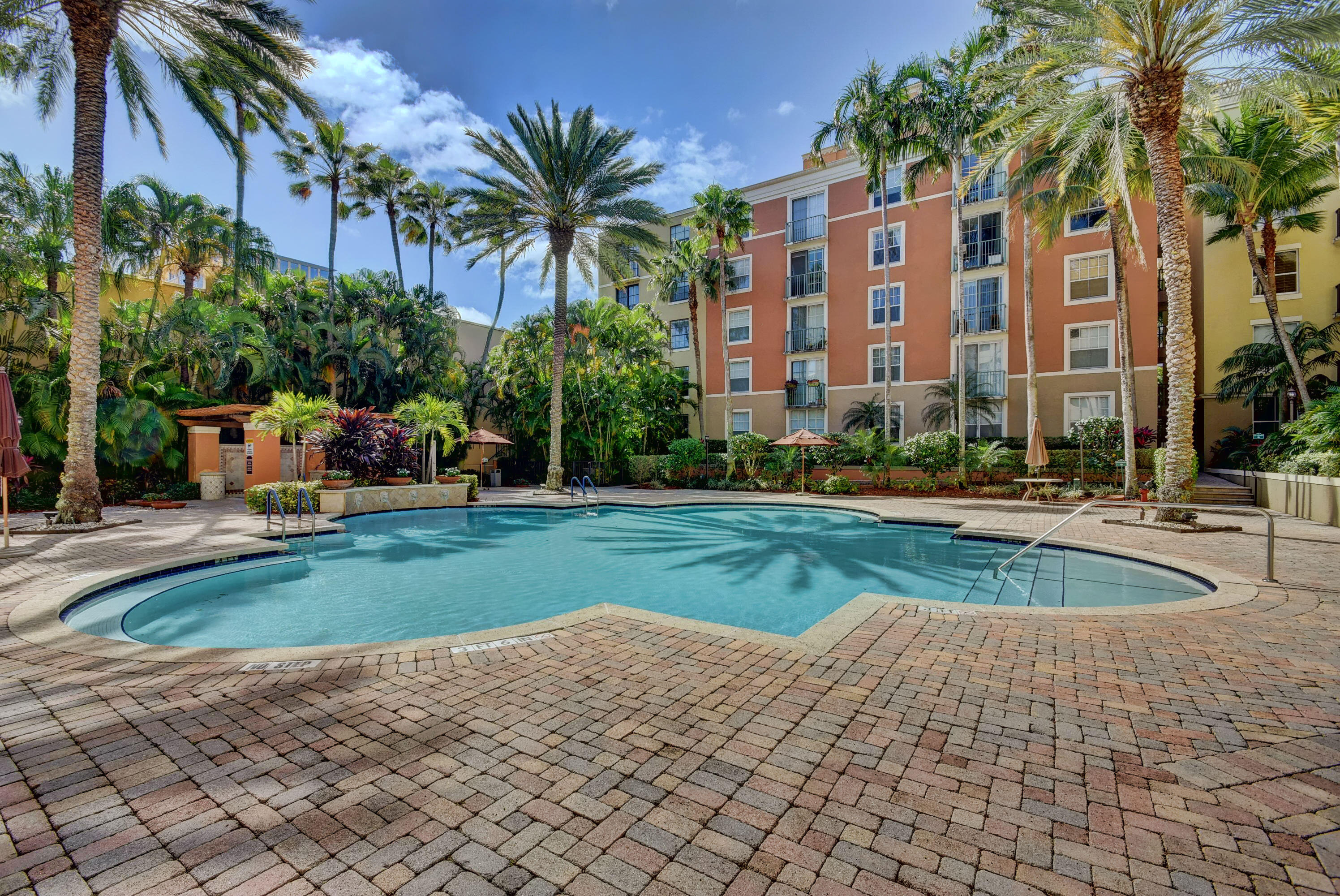 780 S Sapodilla Avenue # 104, West Palm Beach FL 33401