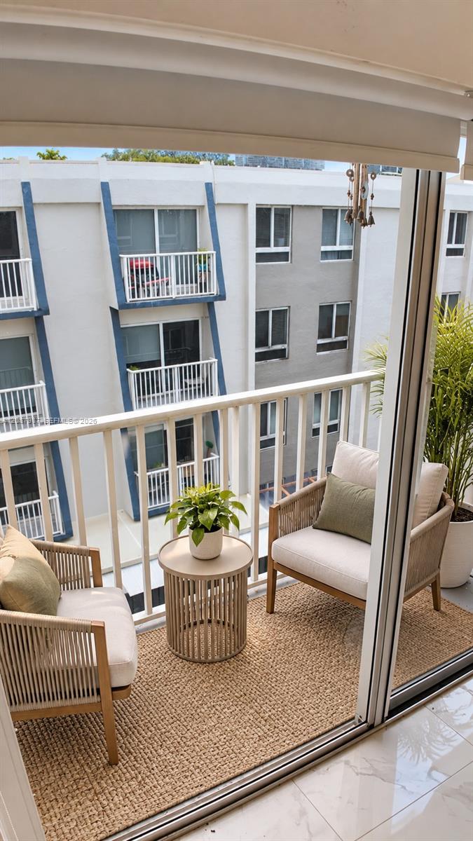 11150 SW 196th St # 404 — Photo 3