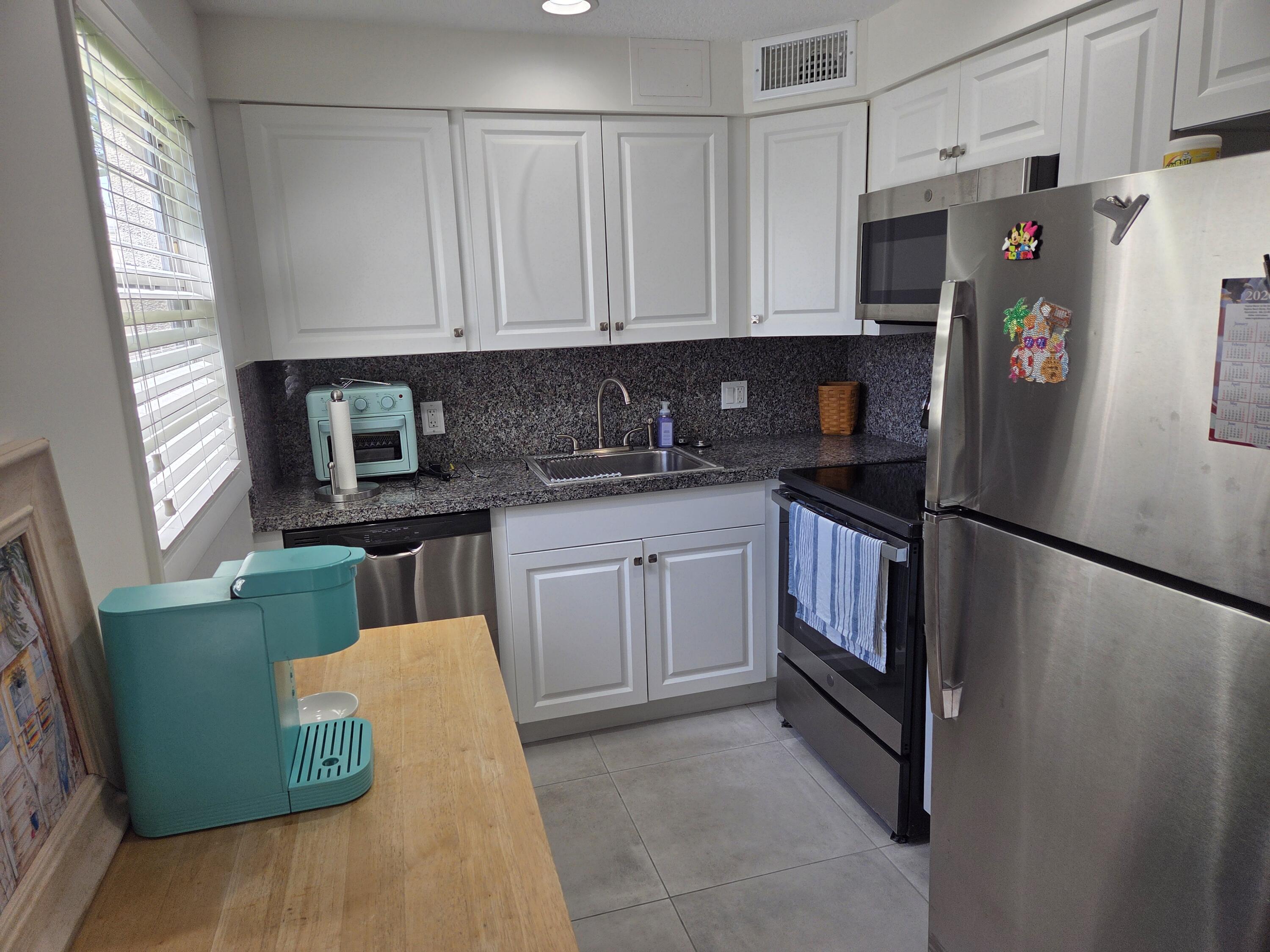 316 Farnham P # 316, Deerfield Beach FL 33442