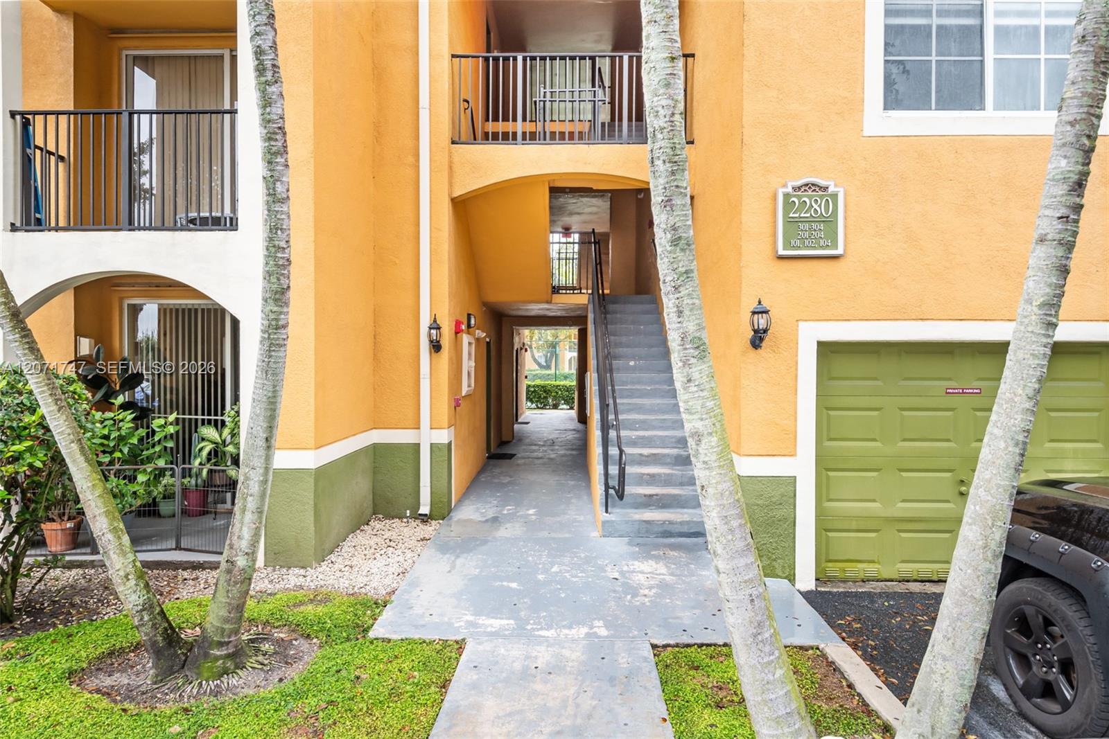 2280 E Preserve Way # 303 — Photo 3