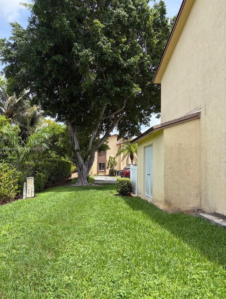 6623 Winfield Blvd # 4 — Photo 5
