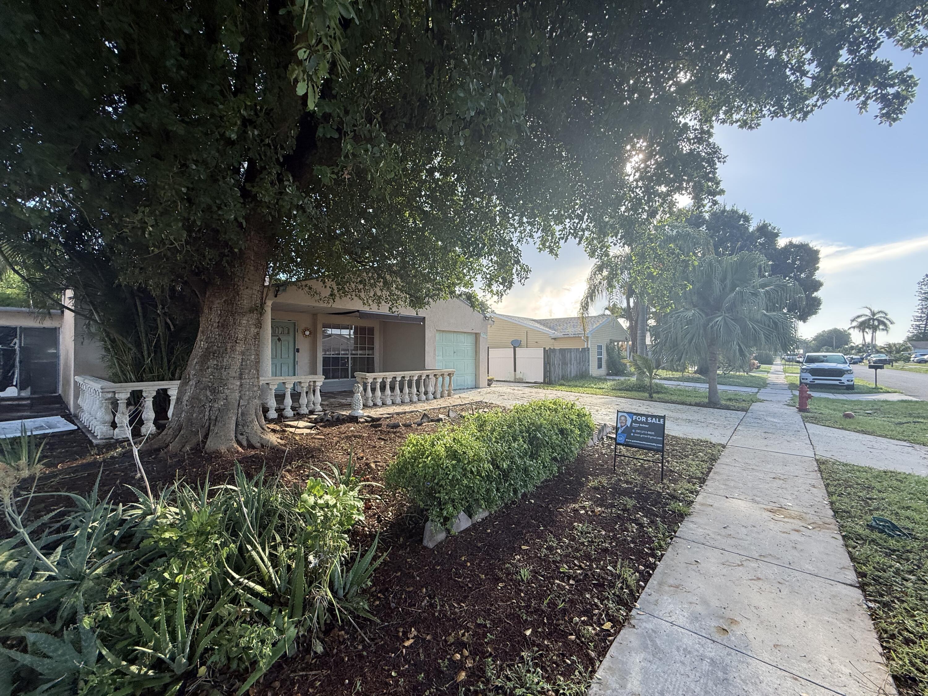 10685 Bobbie Lane — Photo 4