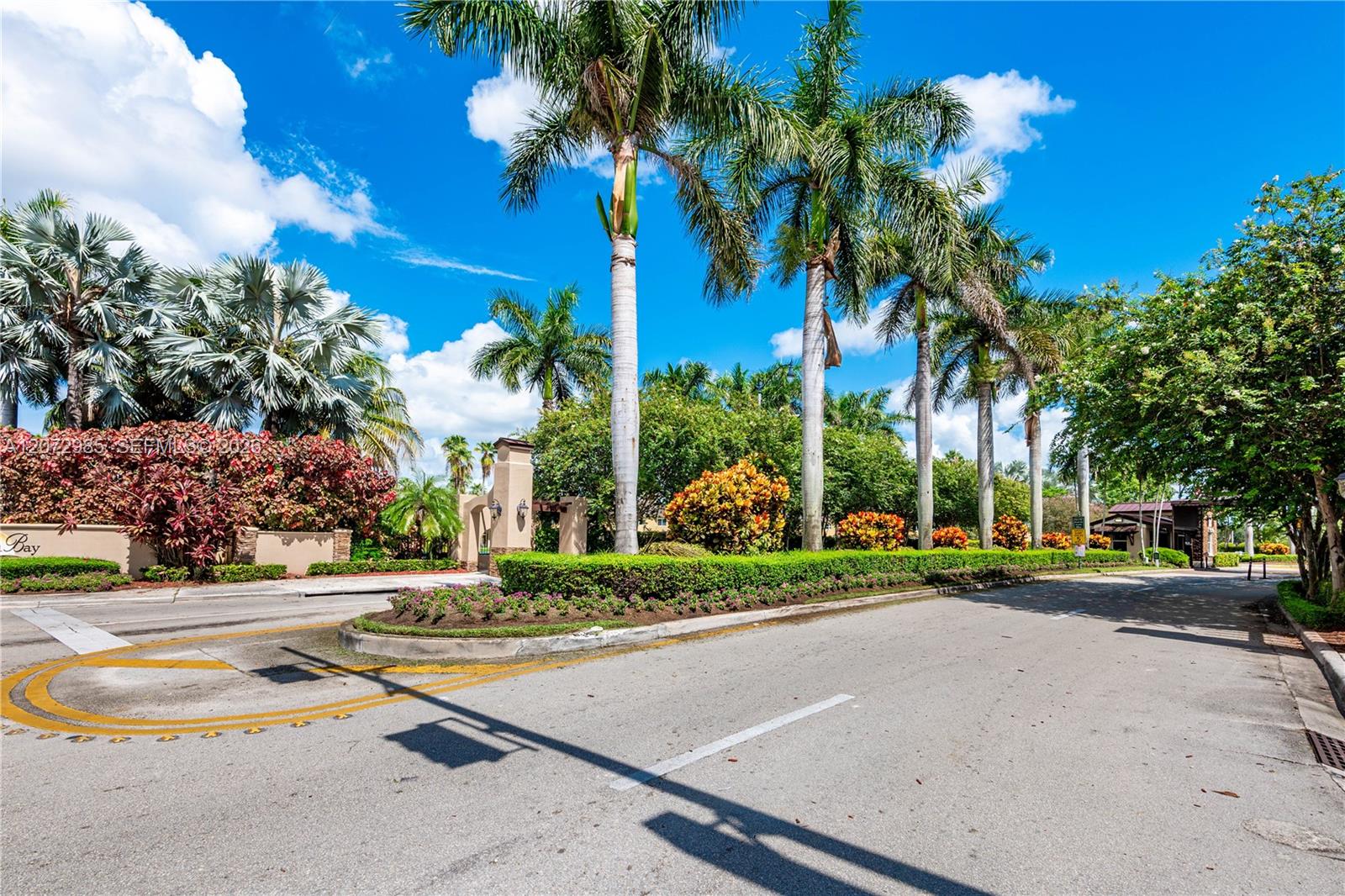 3390 NE 10th St # 201, Homestead FL 33033