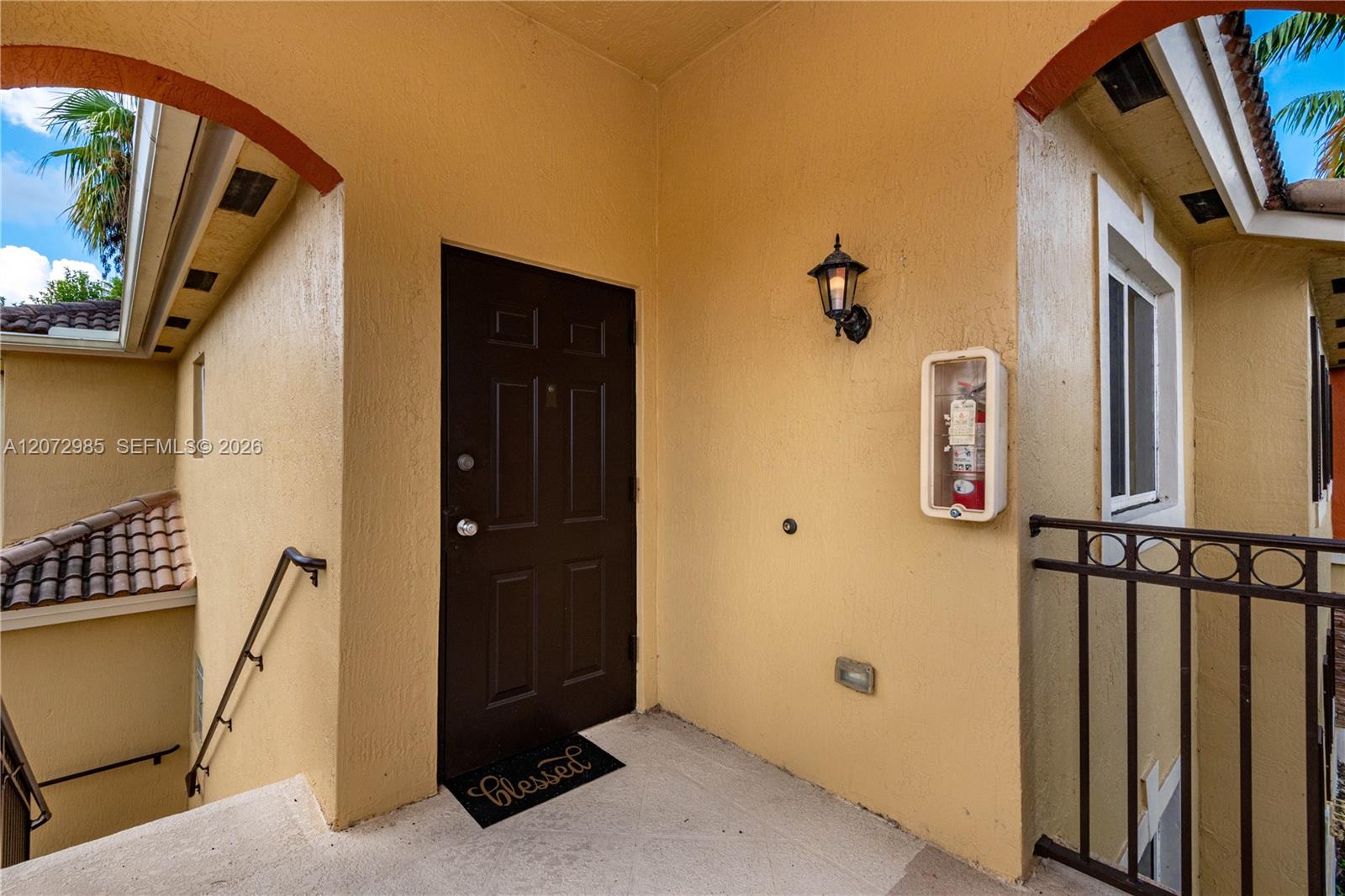 3390 NE 10th St # 201 — Photo 3