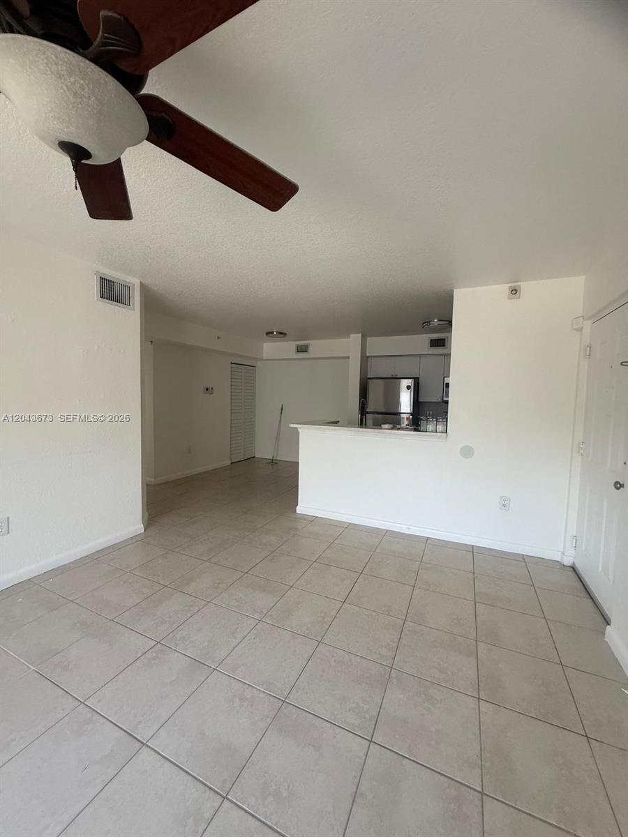 15410 SW 284th St # 8205 — Photo 3