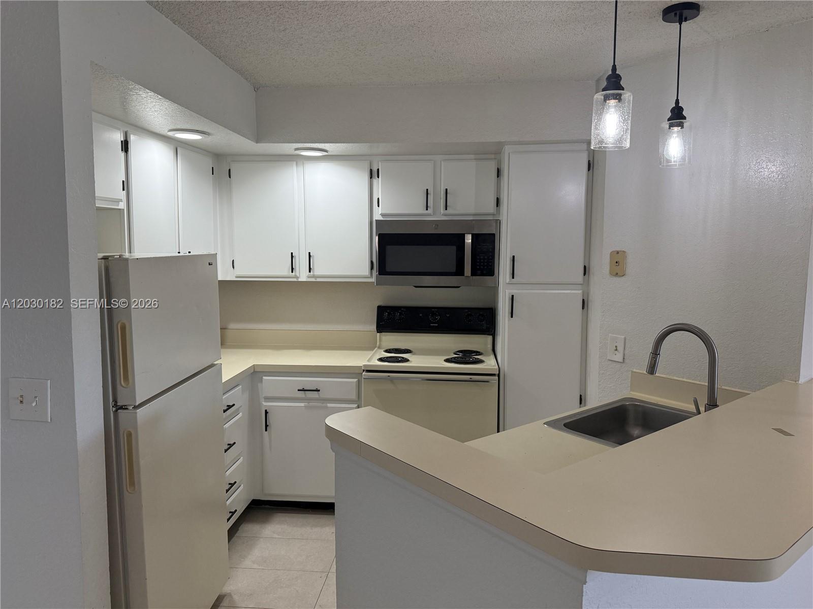 3330 N Pinewalk Dr N # 1623, Margate FL 33063