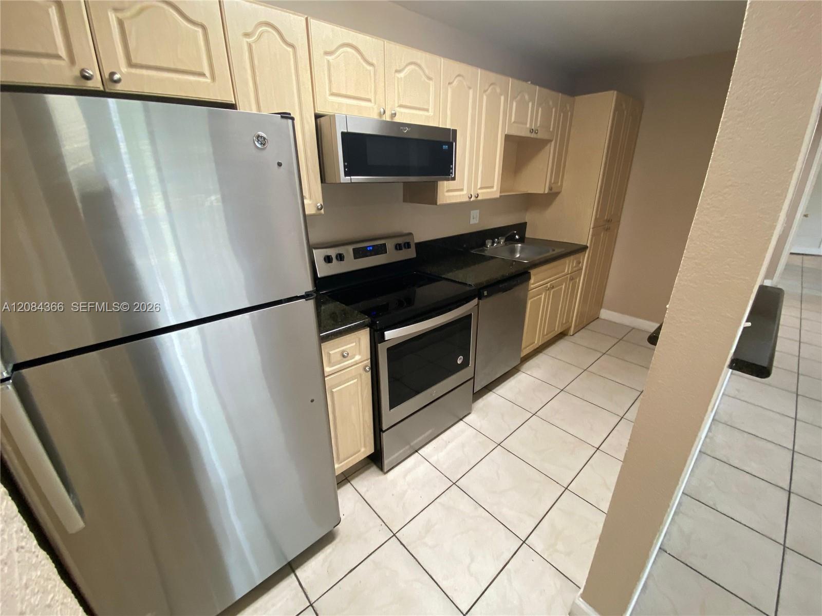 4154 NW 79th Ave # 2C — Photo 5