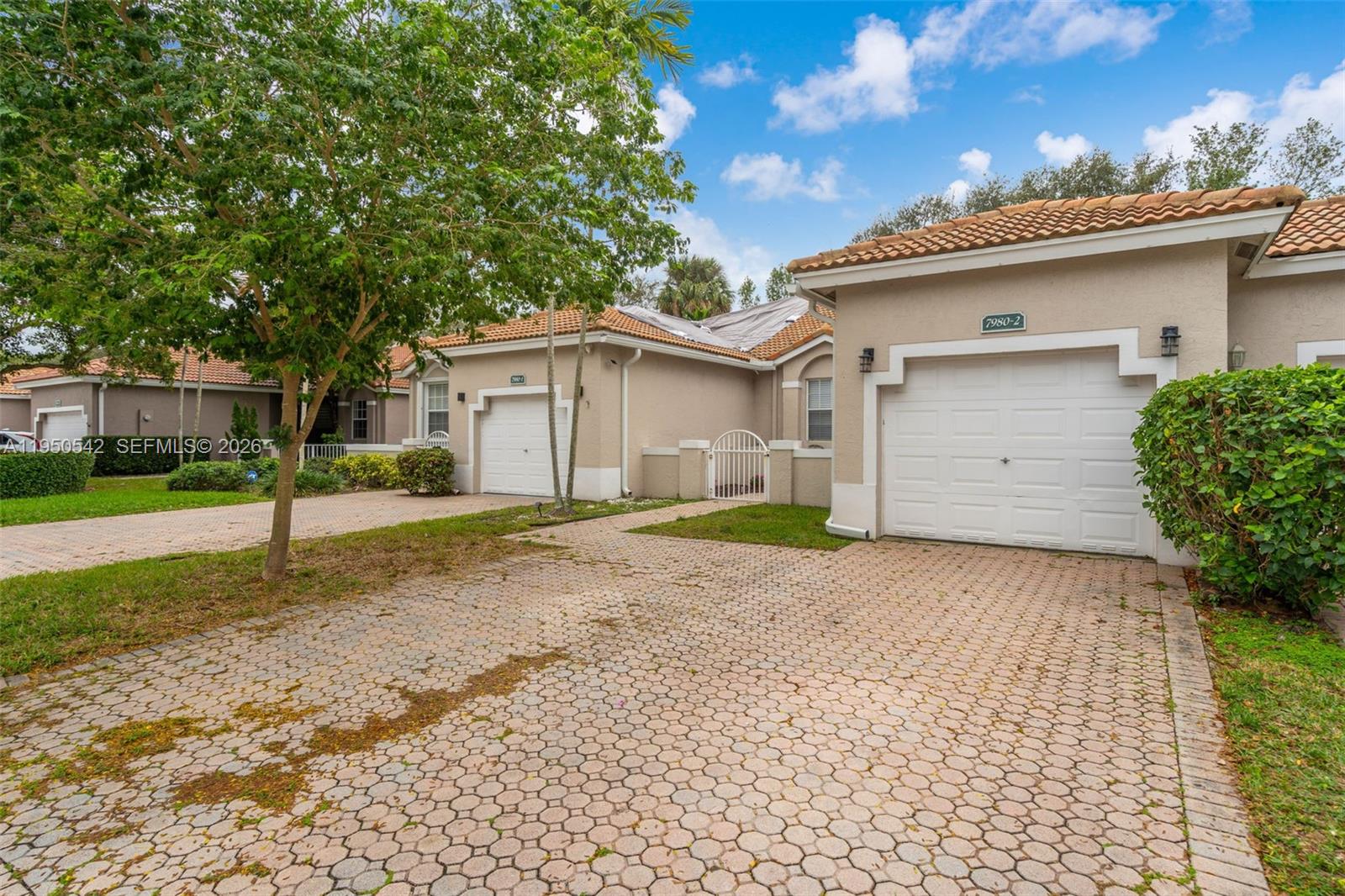 7980 S Aragon Blvd # 2, Sunrise FL 33322