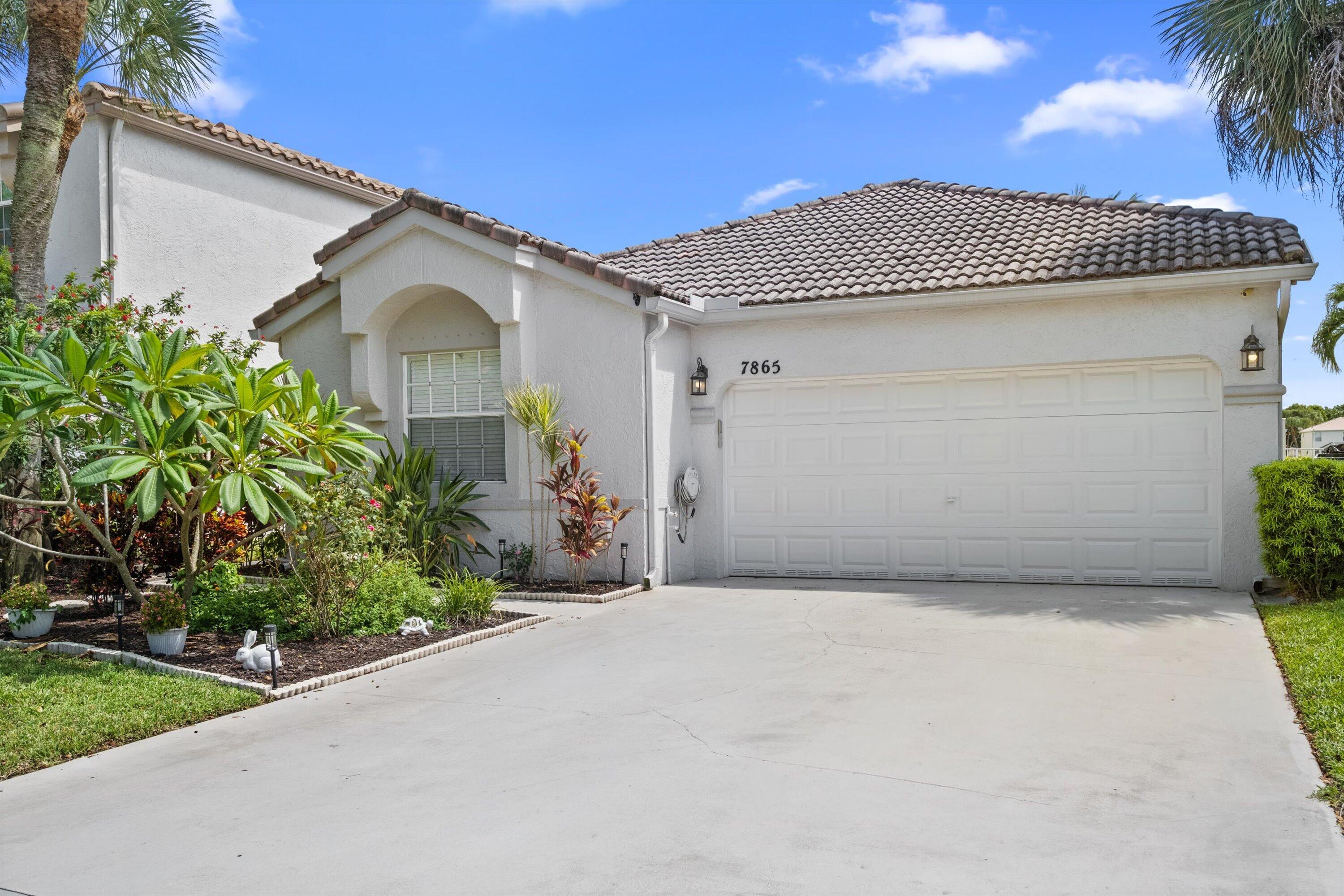 7865 Rockport Circle — Photo 2