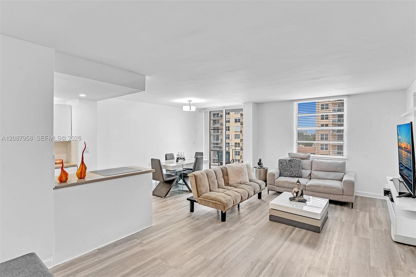 430 Golden Isles Dr # 803 — Photo 5