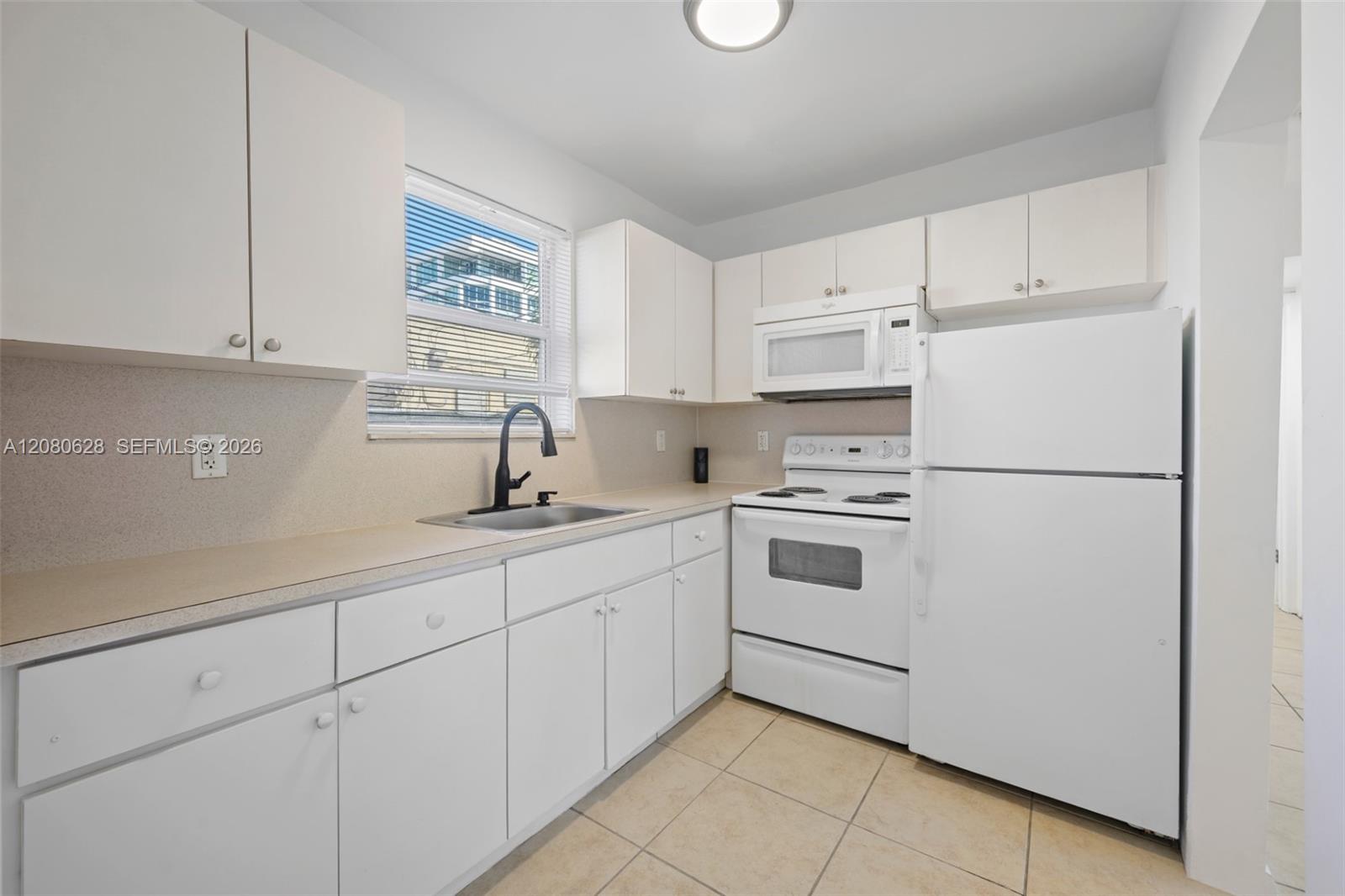 575 NE 82nd St # 15 — Photo 4