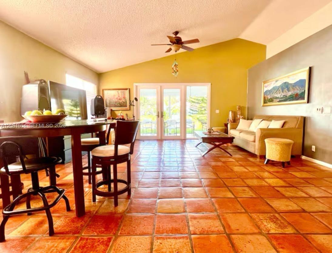 2957 Myrtle Oak Cir — Photo 3