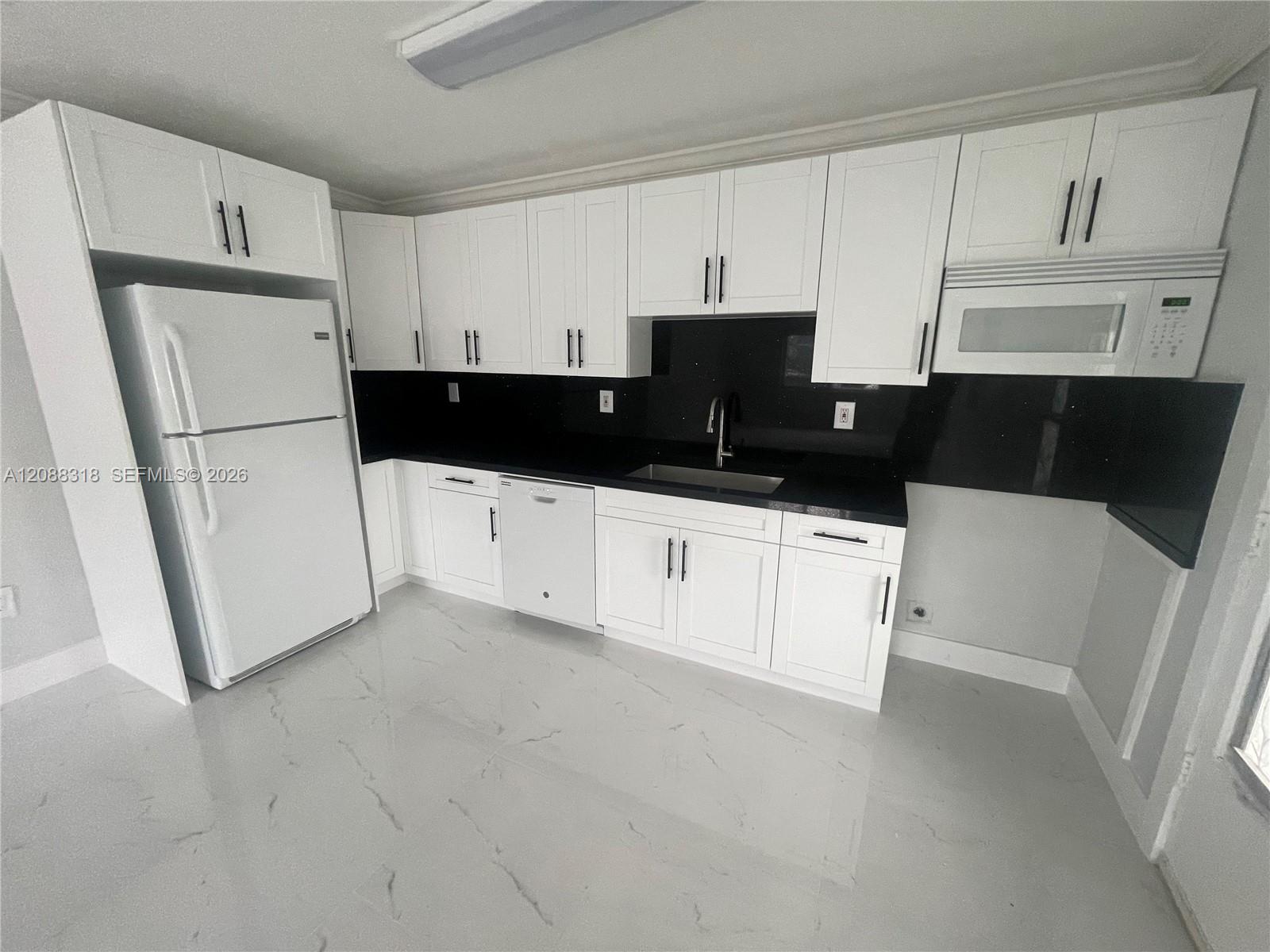 890 NW 45th Ave # 1 — Photo 5
