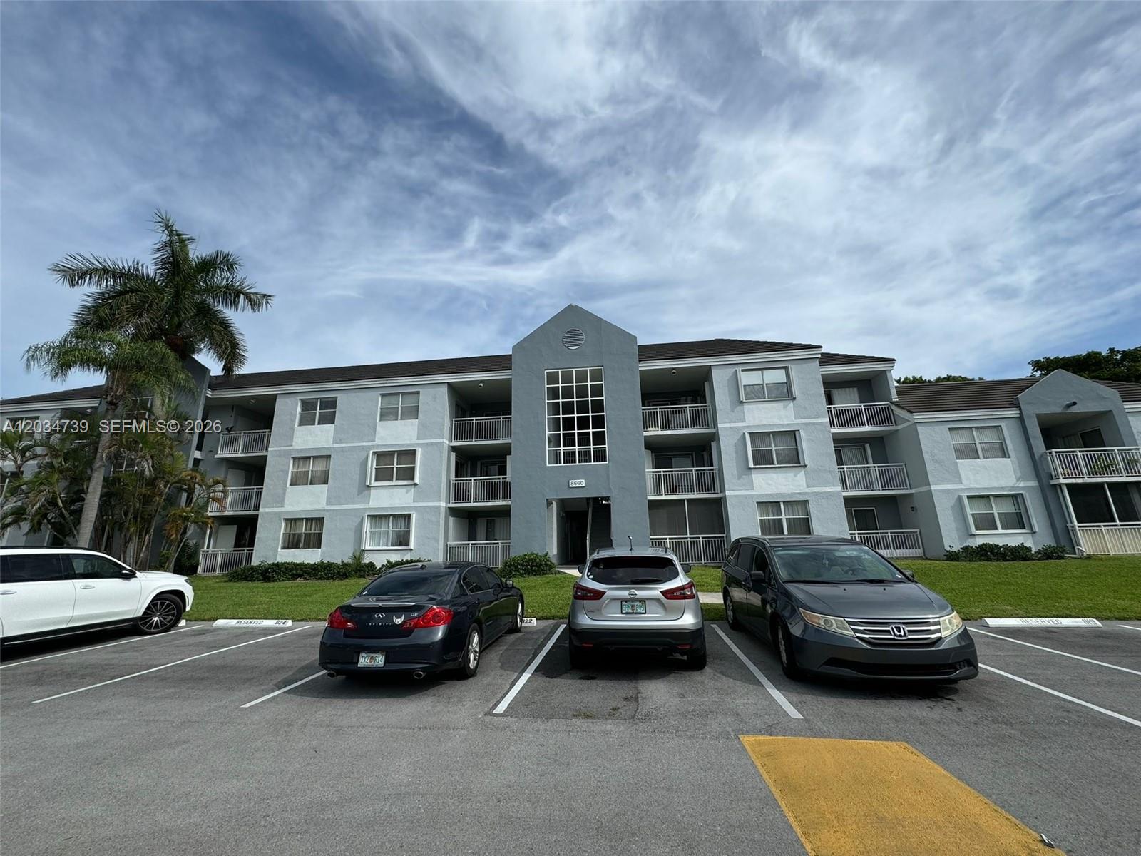 8660 SW 212th st # 108, Cutler Bay FL 33189