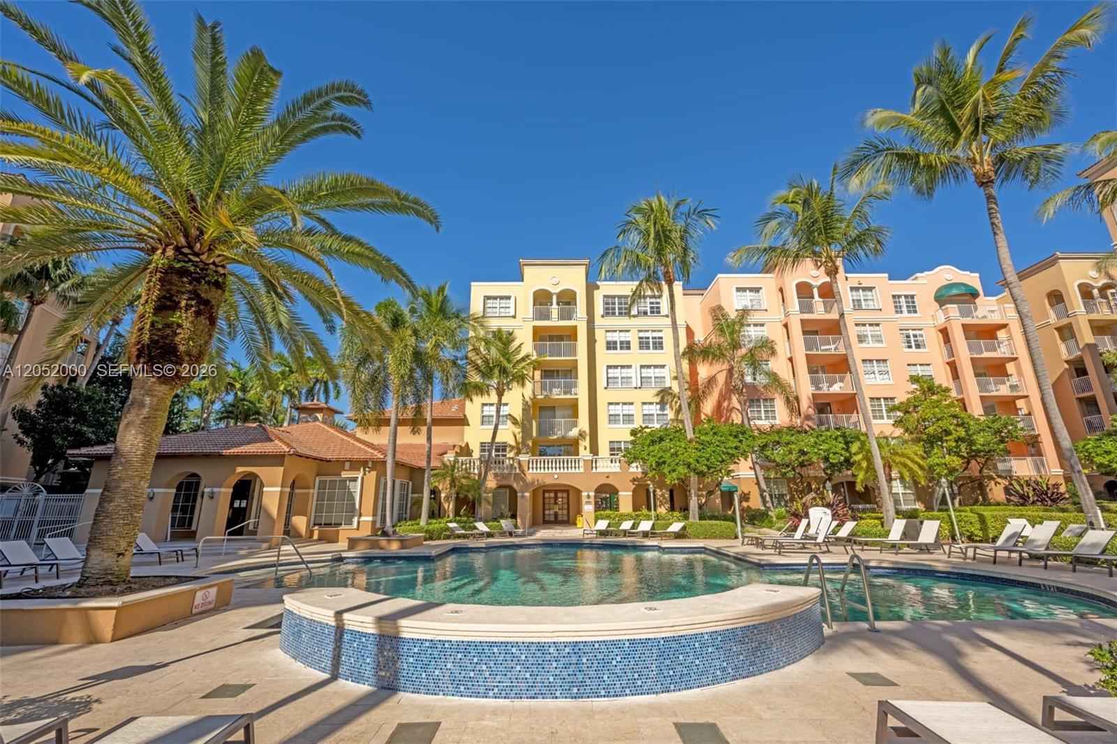 19999 E Country Club Dr # 1406, Aventura FL 33180