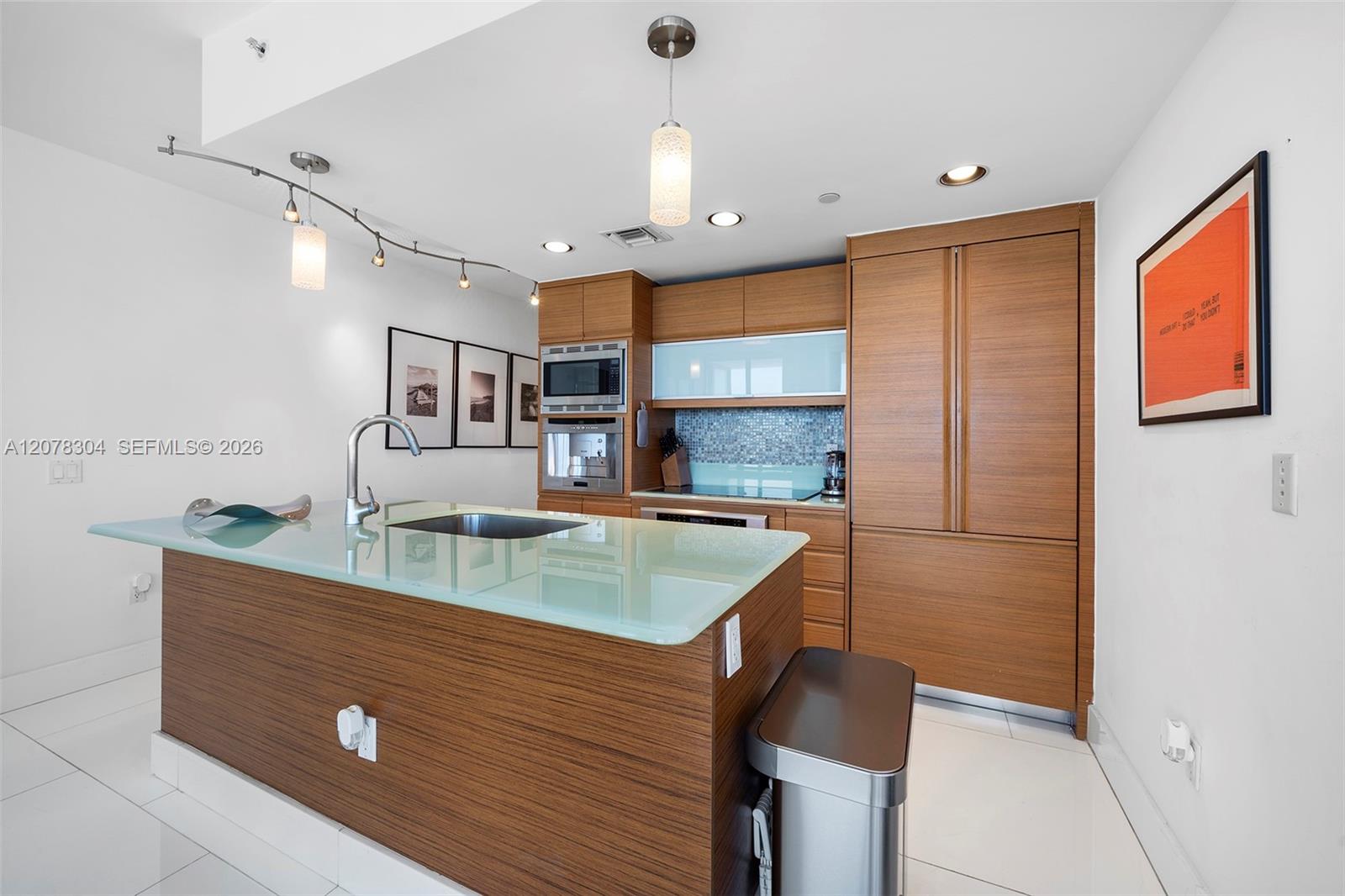5875 Collins Ave # 1001 — Photo 5