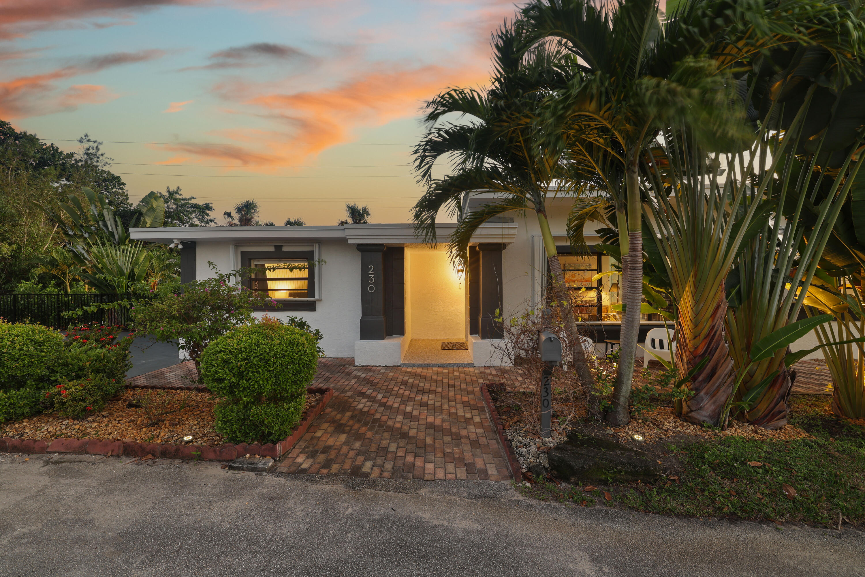 230 Seacrest Lane — Photo 3