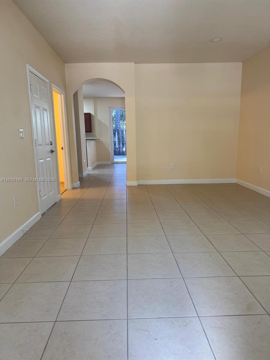 14720 SW 25th Ln # 14720 — Photo 2