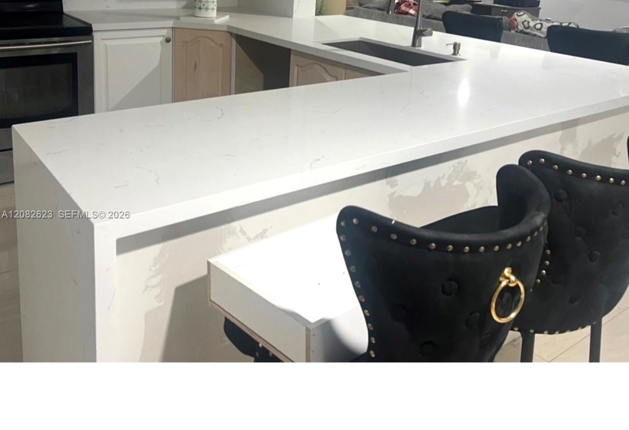10151 SW 9th Ln # 10151 — Photo 5