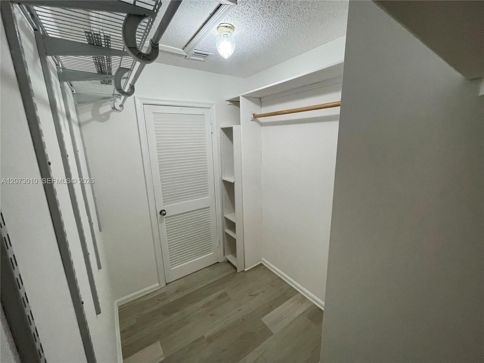 Walk-in closet