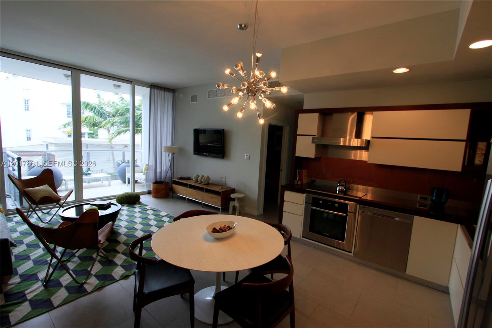 2100 Park Ave # 202 — Photo 2