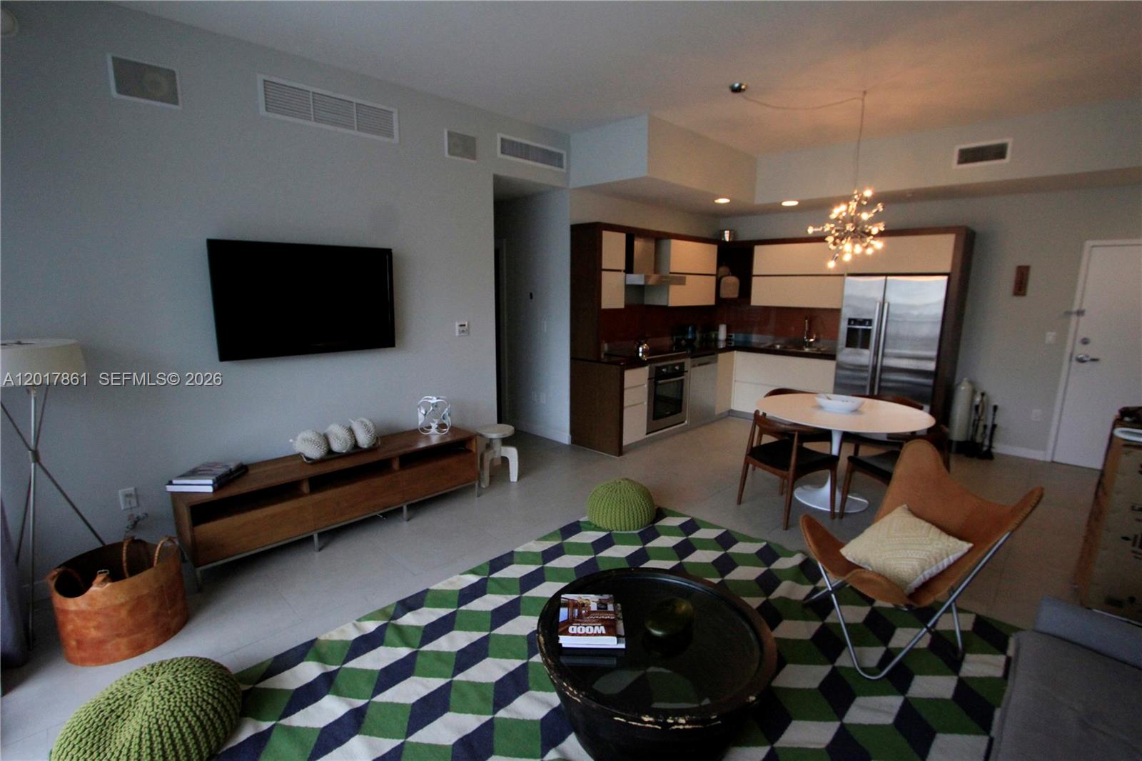 2100 Park Ave # 202 — Photo 3