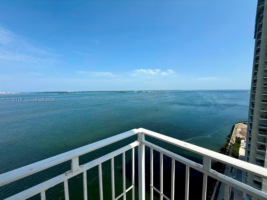 770 Claughton Island Dr # 2016, Miami FL 33131
