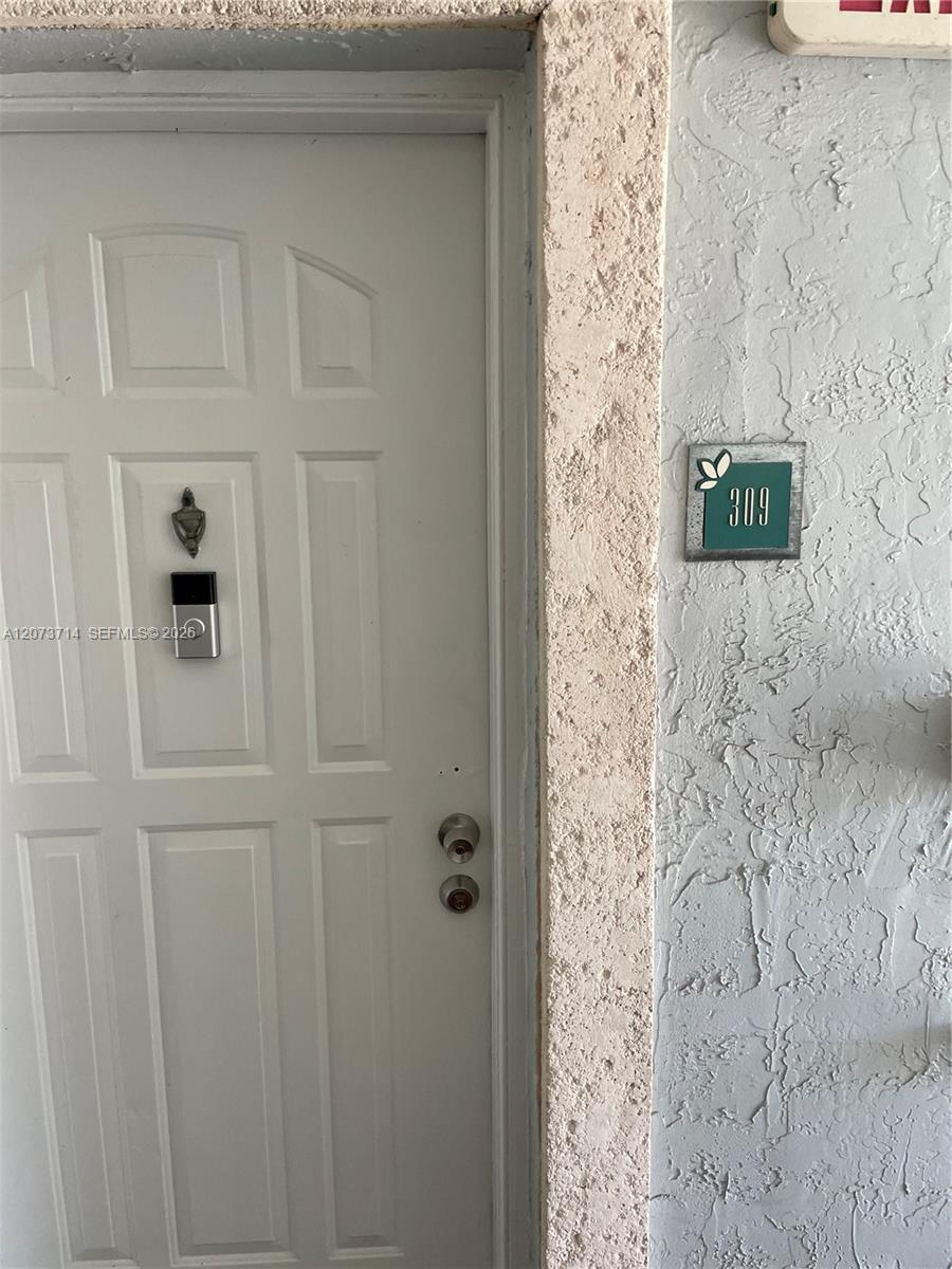 8500 SW 212th St # 309 — Photo 2