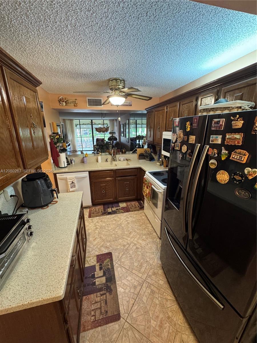 5613 Coral Lake Dr # 201 — Photo 5
