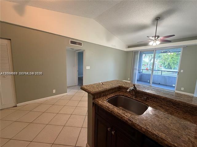 951 Lyons Rd # 6206 — Photo 3