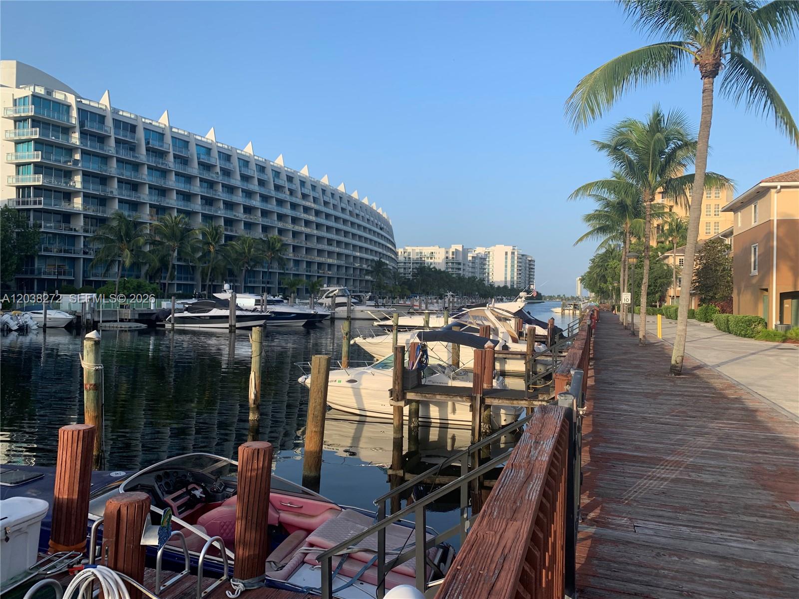 2961 NE 185th St # 1601, Aventura FL 33180