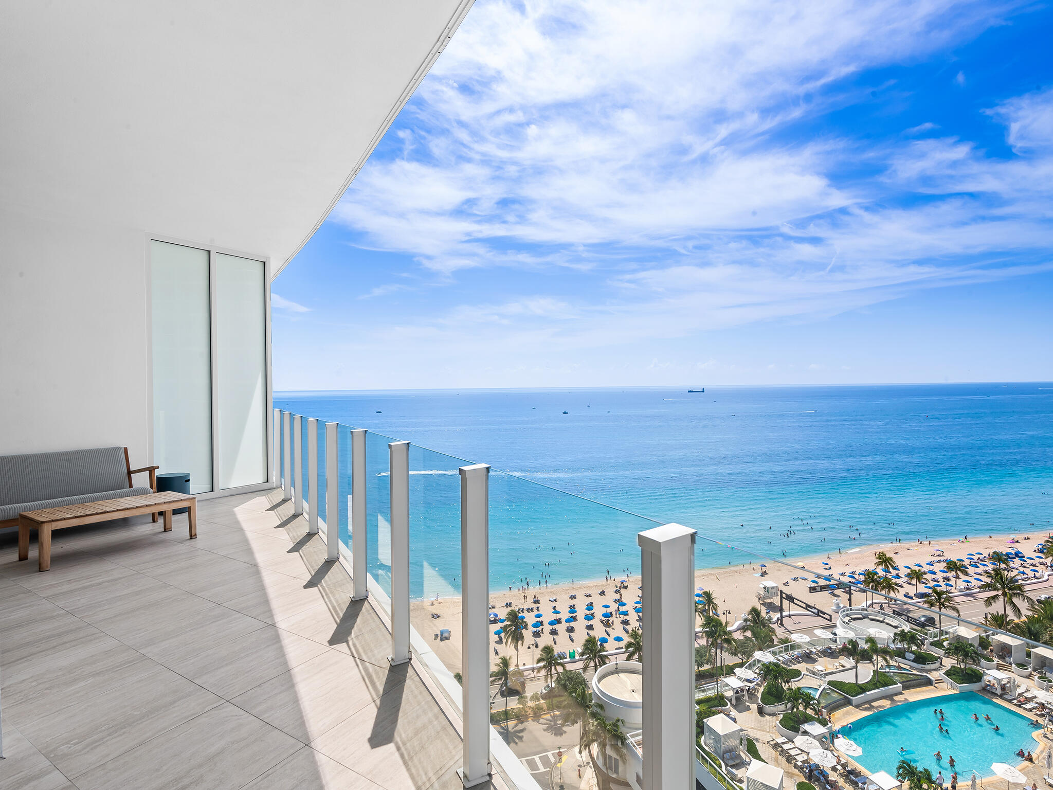 525 N Fort Lauderdale Beach Boulevard # 1505 — Photo 2