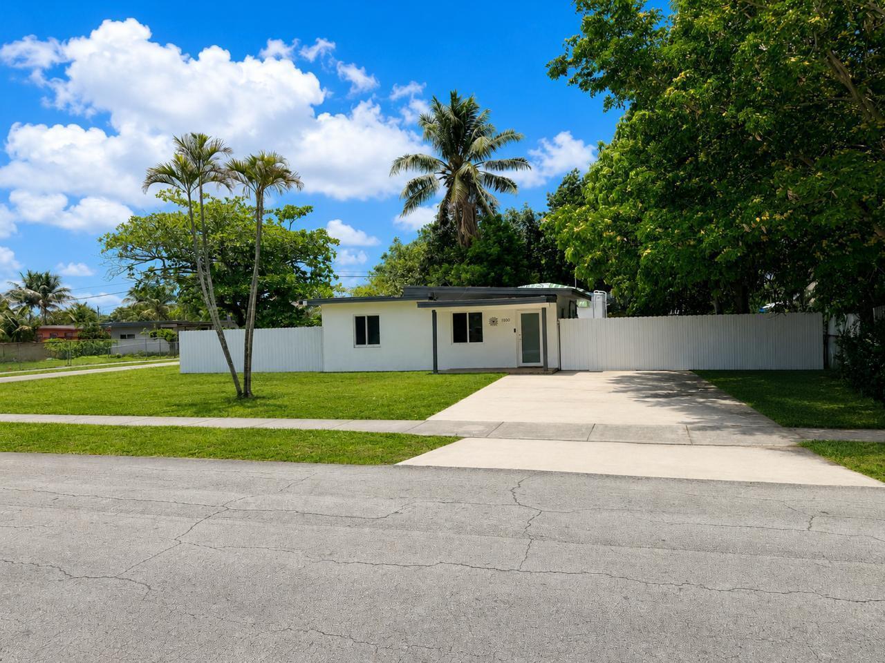 1100 NW 141st Street, Miami FL 33168