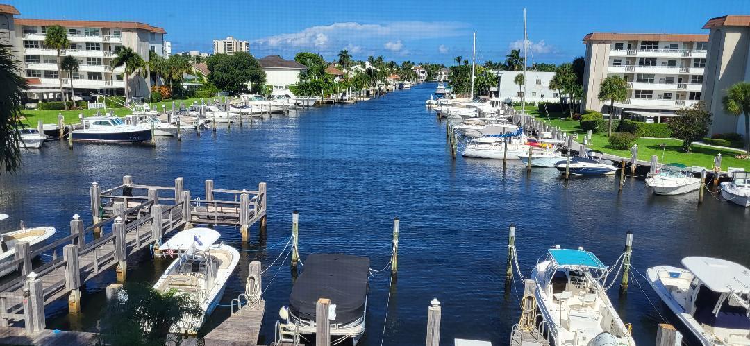 HARBOR T DOCK