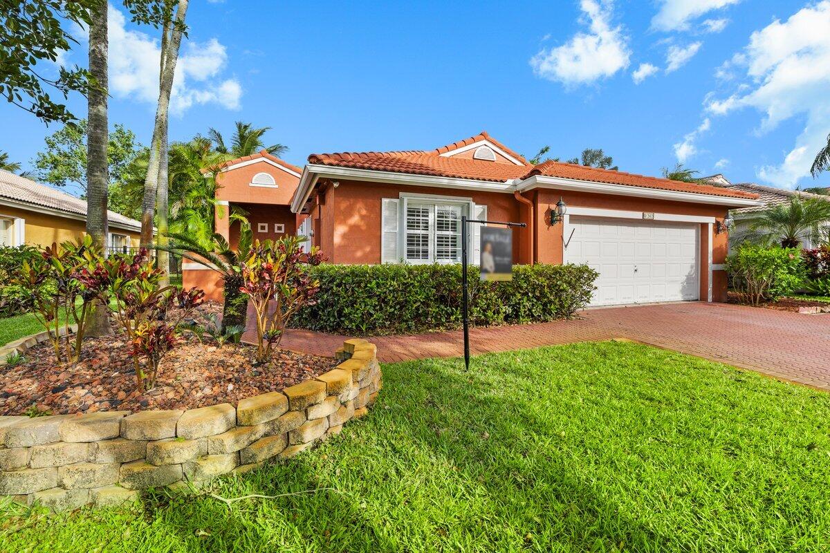 363 SW 161st Avenue, Pembroke Pines FL 33027