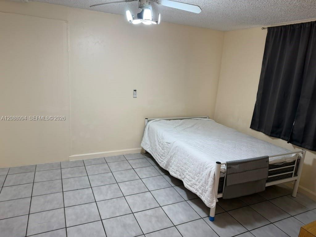 1801 NE 51st Ct — Photo 4