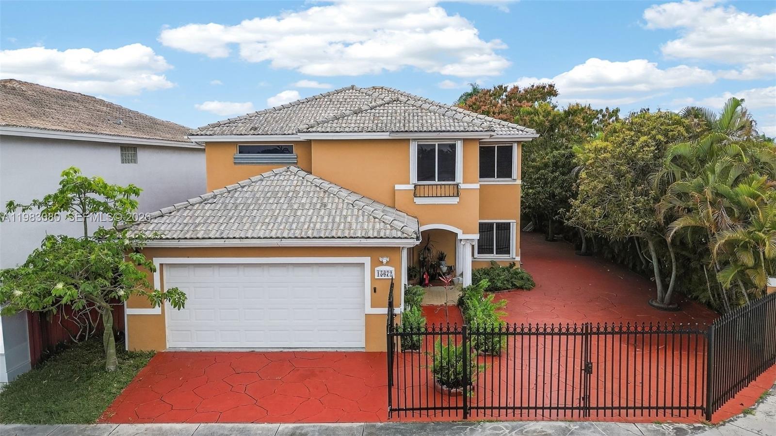 15672 SW 91st Ln, Miami FL 33196