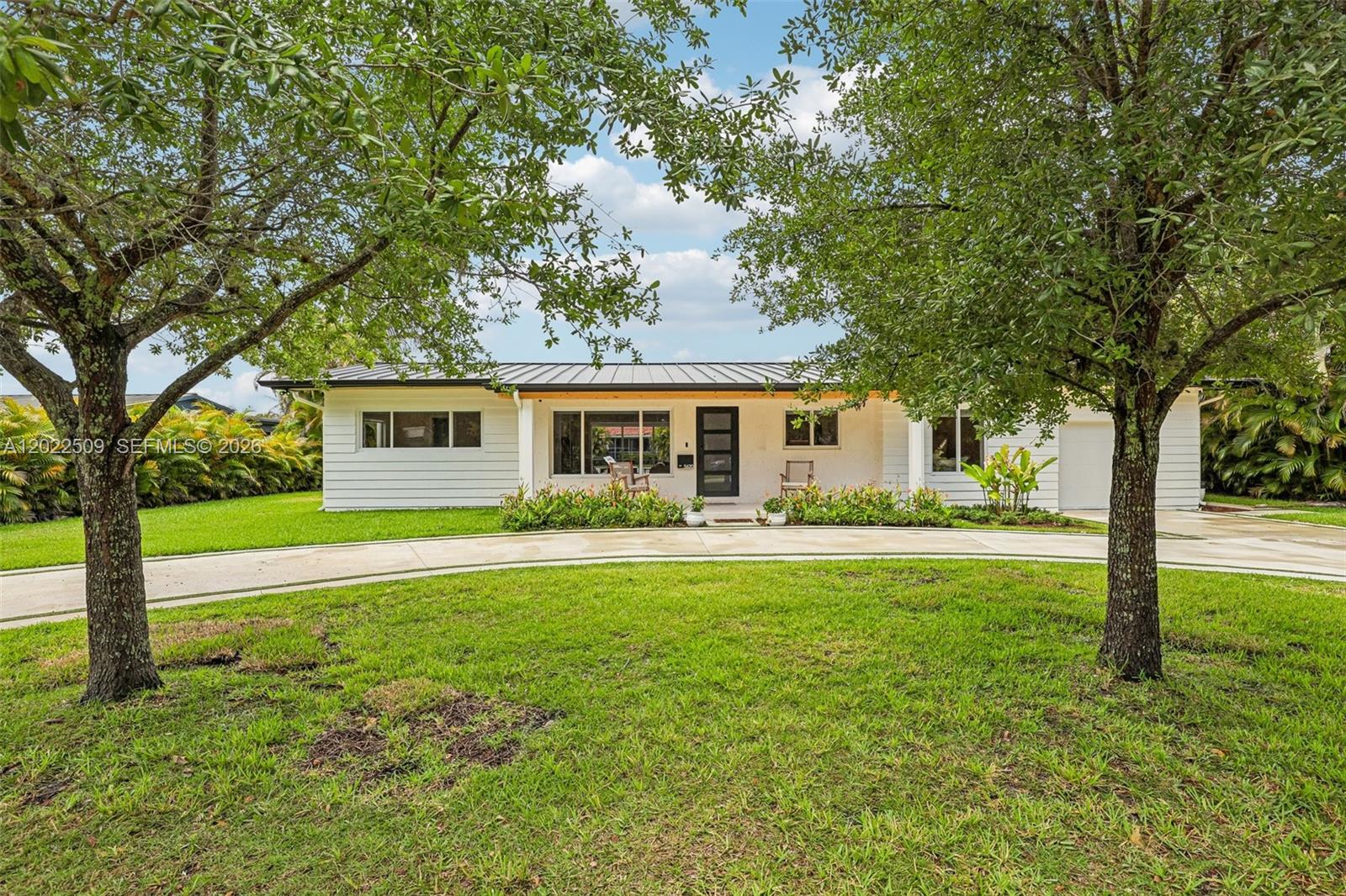 5620 SW 63rd Ct, South Miami FL 33143