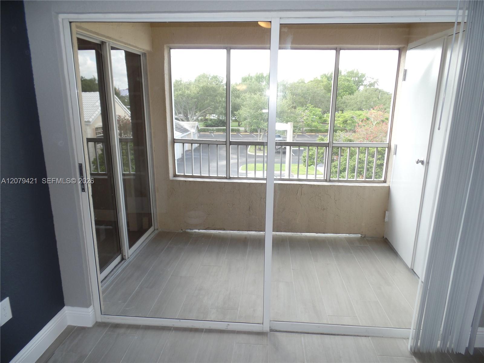 2881 N Oakland Forest Dr # 311 — Photo 4