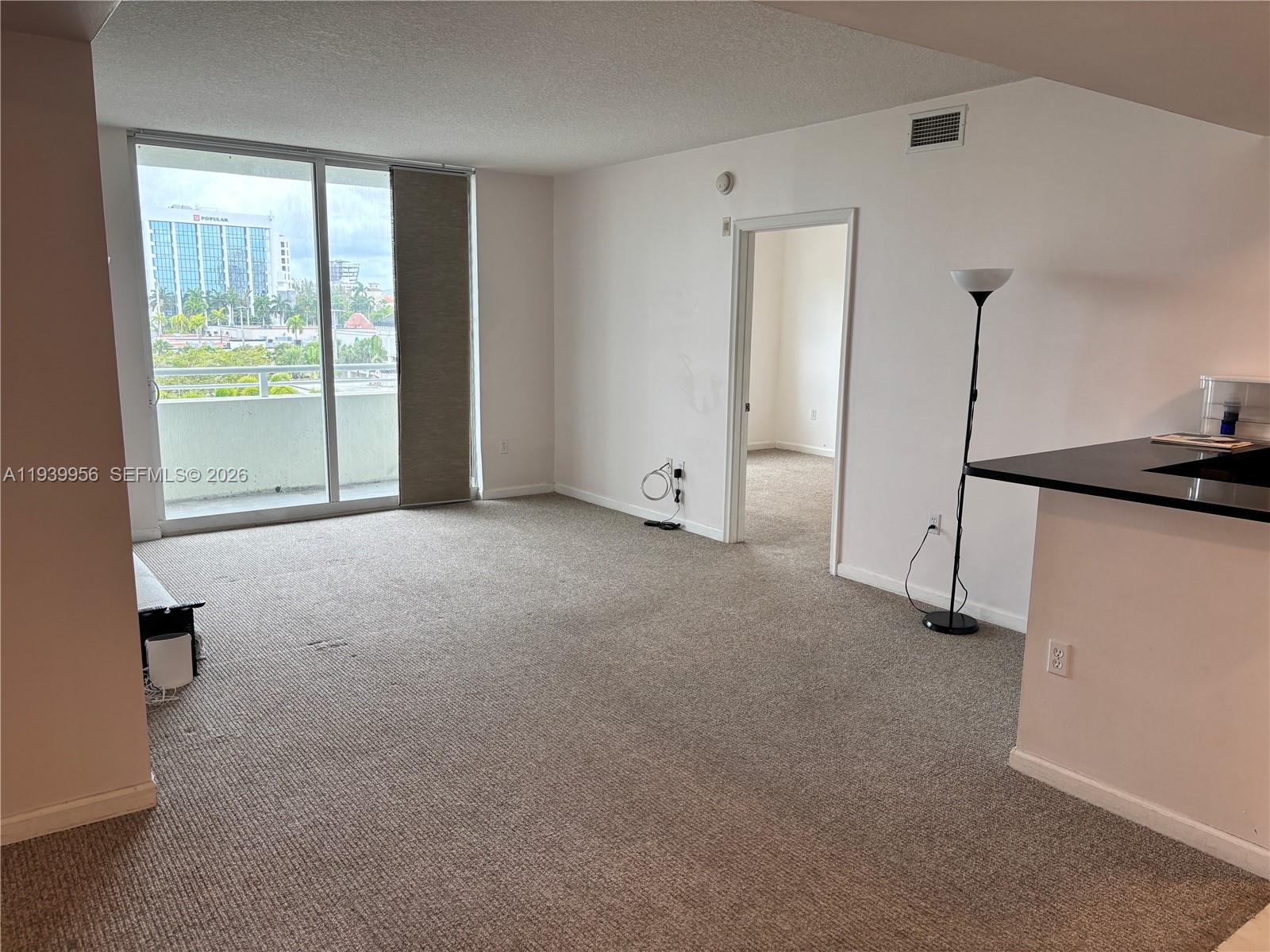 2775 NE 187th St # 403, Aventura FL 33180
