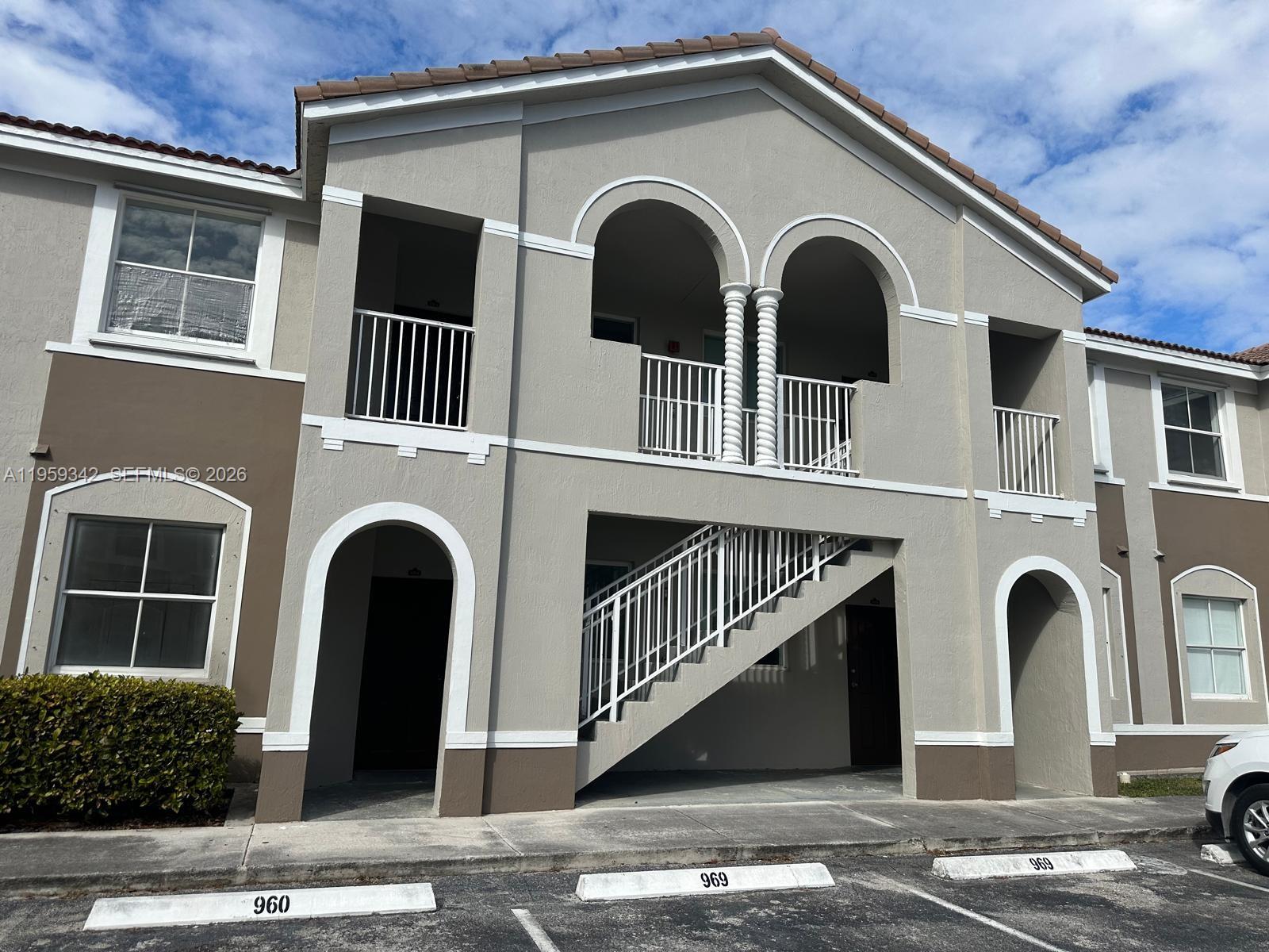 1661 SE 29th Ct # 104, Homestead FL 33035