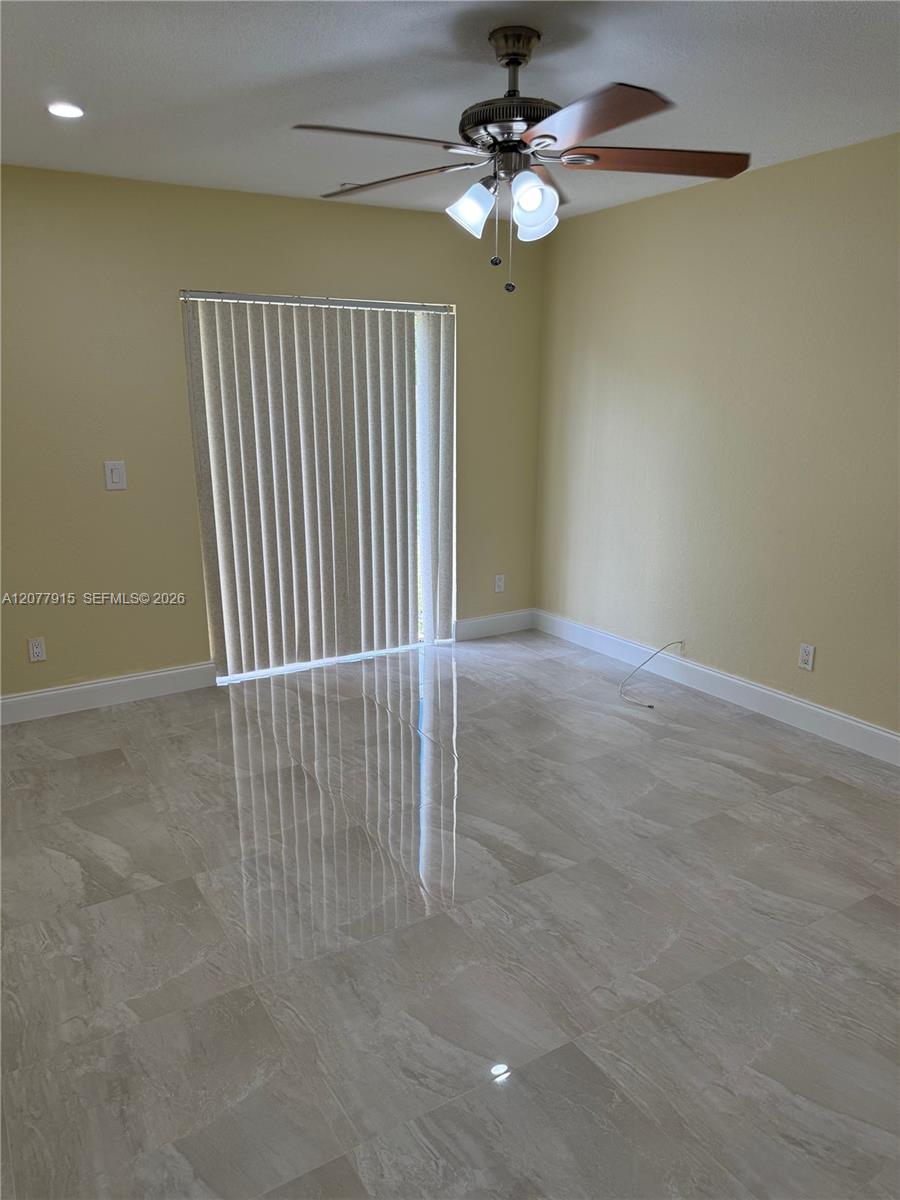 920 SW 111th Ave # 1 — Photo 4