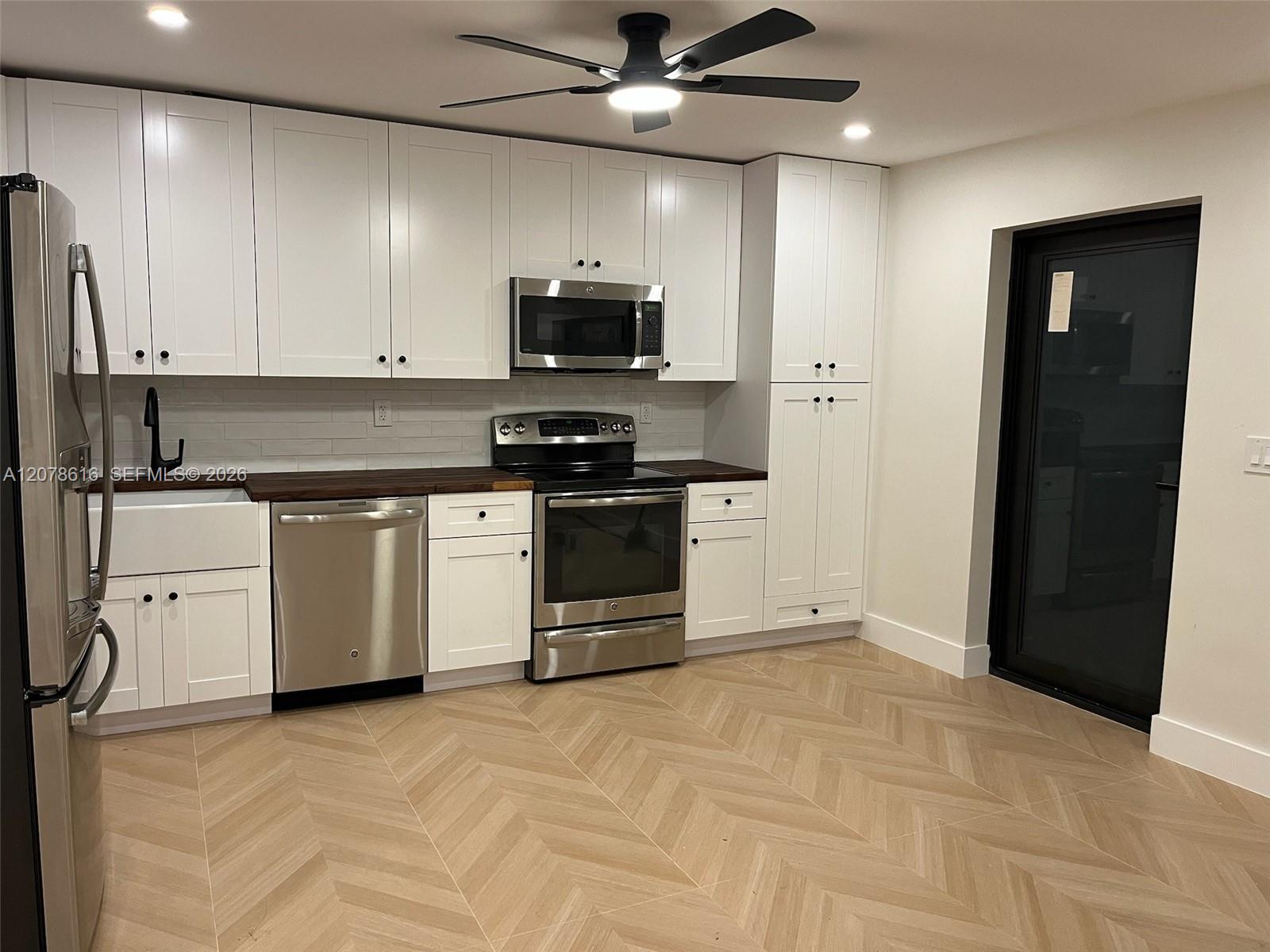2510 Scott St # 2 — Photo 2