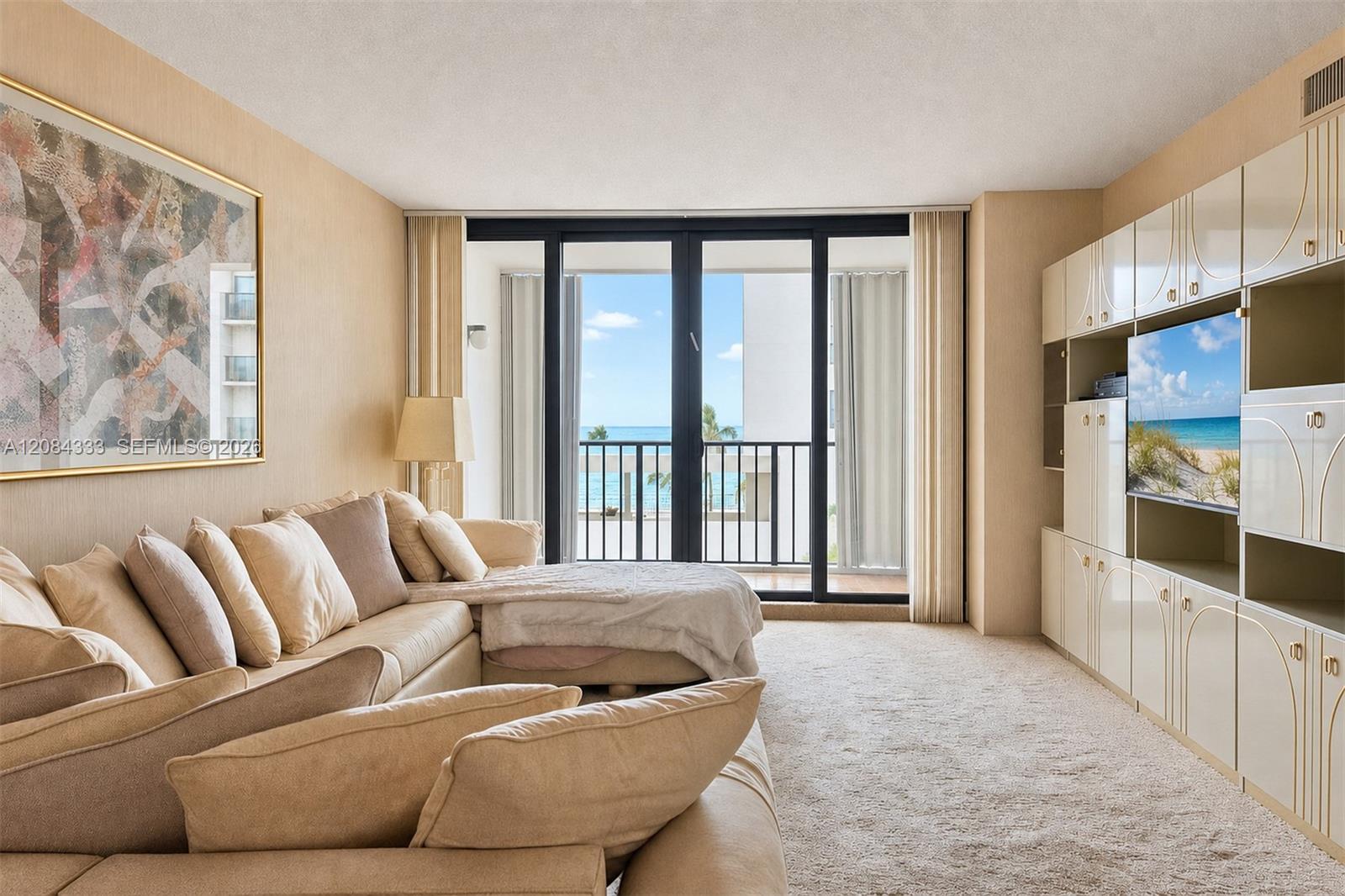 2401 S Ocean Dr # 401 — Photo 2