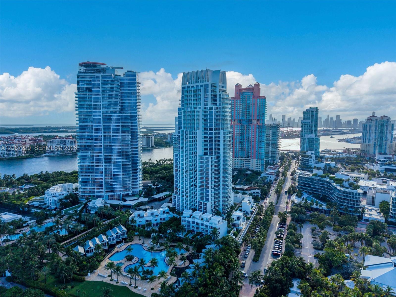 50 S Pointe Dr # 514, Miami Beach FL 33139