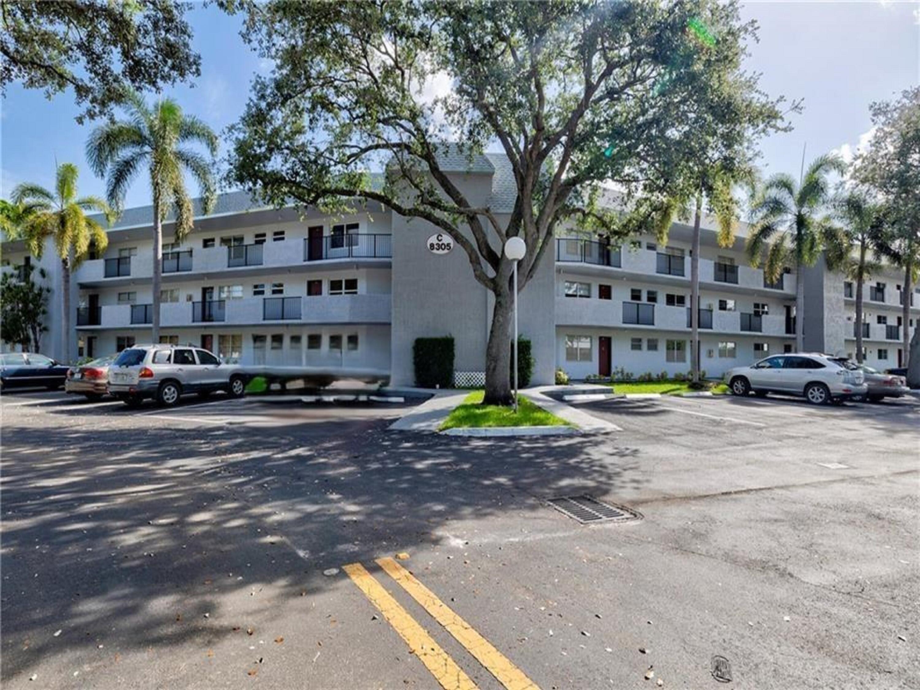 8305 NW 61st Street # C209, Tamarac FL 33321