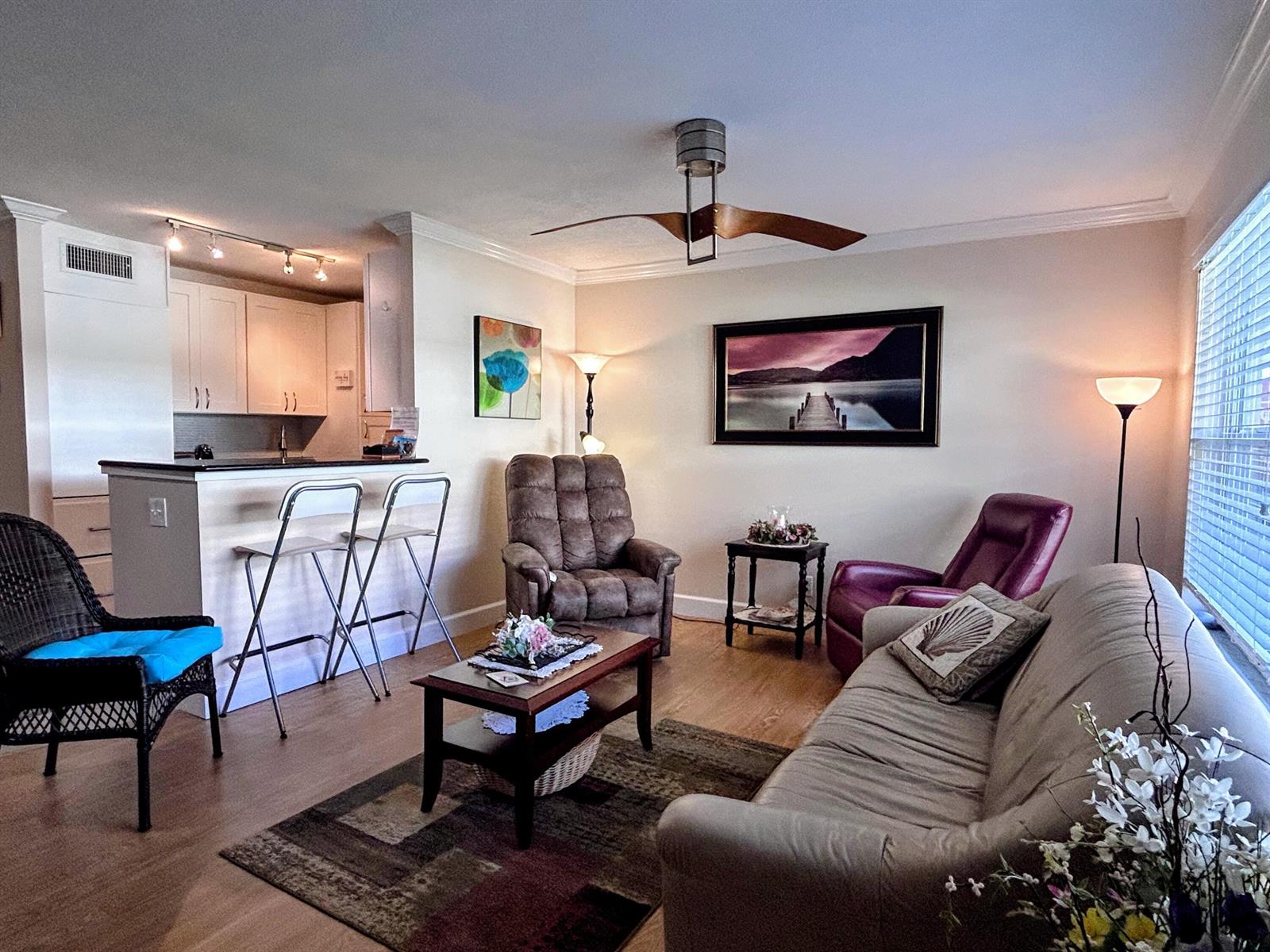 638 Snug Harbor Drive # E6, Boynton Beach FL 33435