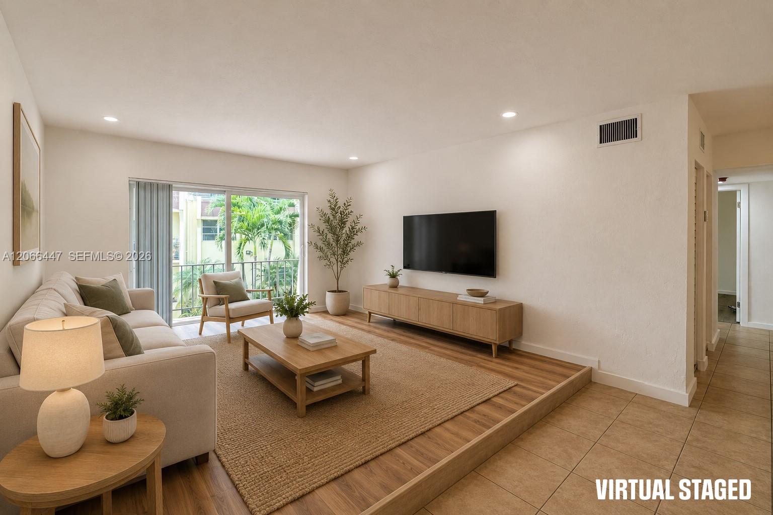 13898 SW 90th Ave, Miami FL 33176